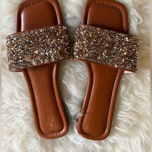 Amazon brand, Brown Glitter Slide Sandals, Size 39